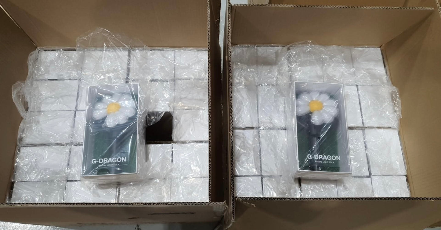 [PREORDER] G-DRAGON OFFICIAL LIGHTSTICK DAISYBONG - RESELL